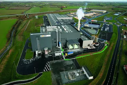 vue_aerienne_usine_de_chemille